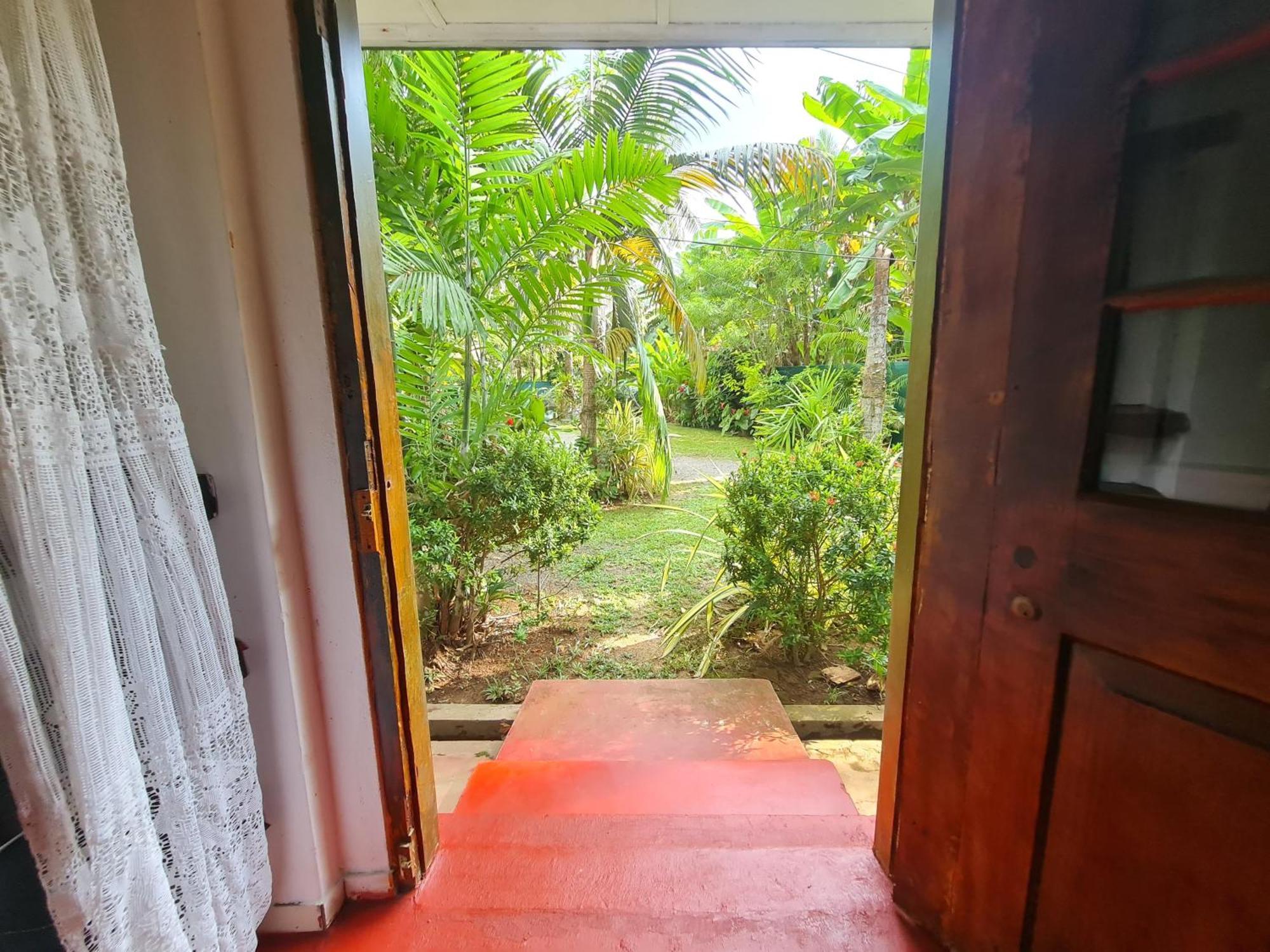 Hill Side Kings Villa Hikkaduwa Luaran gambar